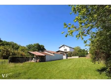 une villa et des vignes biarritz