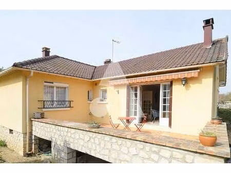 sixième avenue chantilly