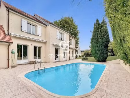 vente maison 10 pièces 7 chambres avec piscine rénovée  beau jardin arboré  sous-sol total