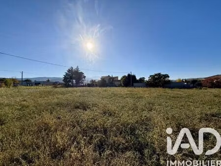 terrain constructible viabilisé à vendre