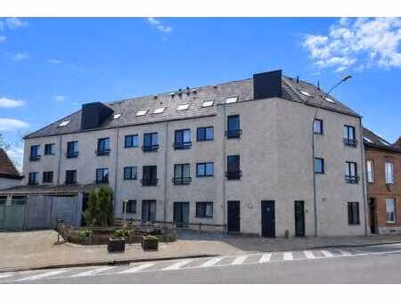 nieuwbouwapp. met terras en autostaanplaats