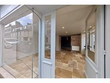 local commercial à vendre