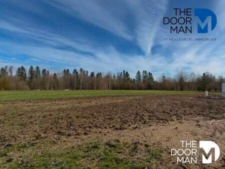 terrain constructible viabilisé à vendre