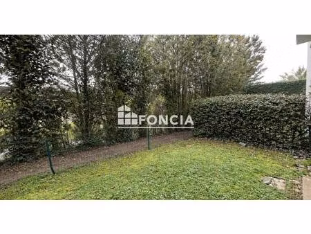 appartement 3 pieces avec jardin et deux parkings