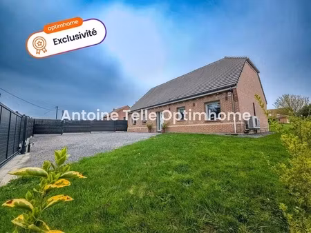 exclusivité - pavillon semi plain-pied de 5 chambres posé sur 1165m²