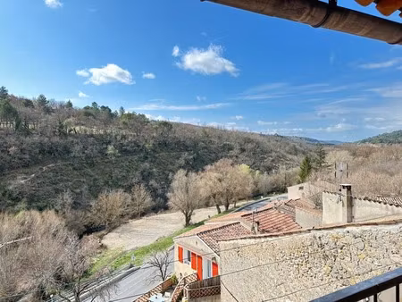 appartement t4/5 de charme – terrasse  garage & cave – saint-martin-de-brôme (04)