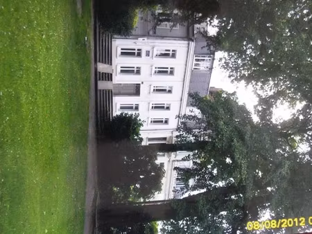 location meublée appartement 1 pièce 27 m² à amiens (80000)  640 €