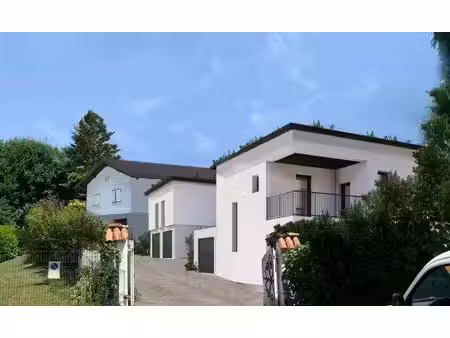 terrain constructible neuf à vendre