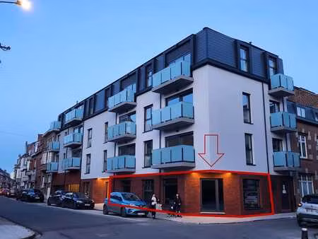 appartement 1 chambre à parachever au rdc