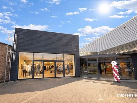 bien professionnel à louer à ledeberg € 3.750 (ln6mn) - the real estate company | zimmo