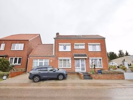 maison à louer à sint-truiden € 1.200 (ln6o2) - rt verhuur | zimmo