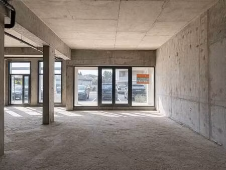 local commercial à vendre