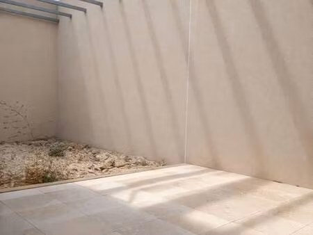 local commercial à vendre