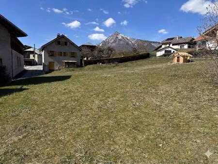 terrain constructible à vendre