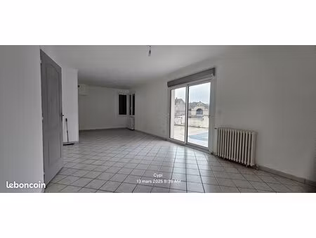 appartement + local + garage centre ville mirande
