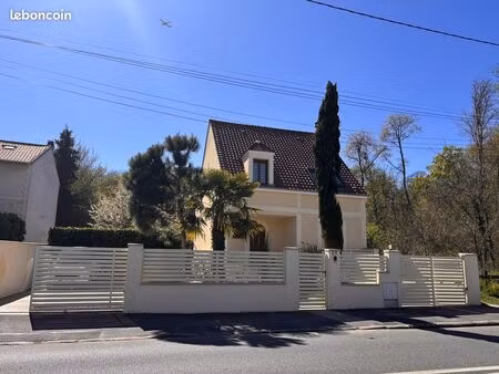 maison 5 pièces 90 m²