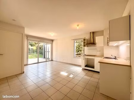 appartement t2 à louer sur saint maximin