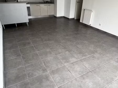 appartement t3 66m2 plein sud terrasse piscine box proche ceva