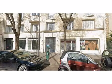 petit bureau local commercial activité artisanale