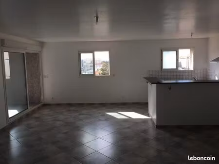 location bel appartement st laurent de la salanque