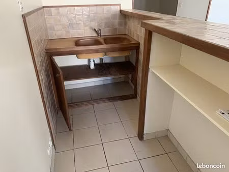 à louer t1bis centre castillon