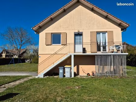 maison avec terrain de 9 ares