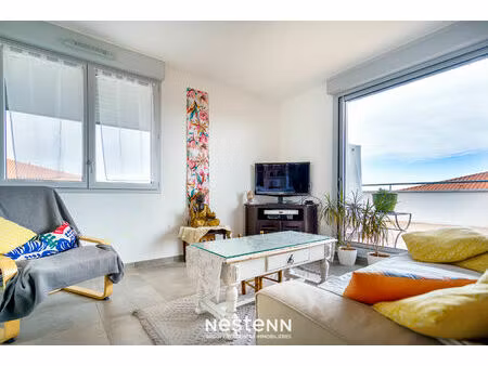 a vendre - plaisance du touch- plein centre - appartement t4 avec terrasse et 3 parkings