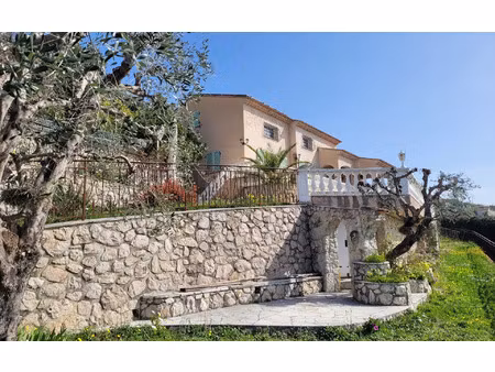 maison saint-andré-de-la-roche 200 m² t-8 à vendre  1 130 000 €