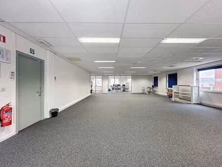 bureaux spacieux à louer - vilvoorde