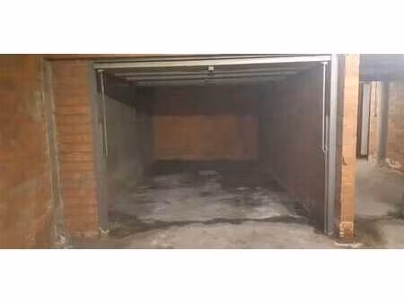 parking/boxe de garage