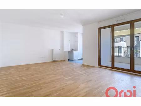 location appartement  66.57 m² t-3 à châtenay-malabry  1 376 €