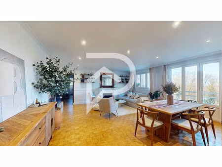 a vendre appartement le port-marly 4 pieces 83m² double séjour 2 chambres parking cave