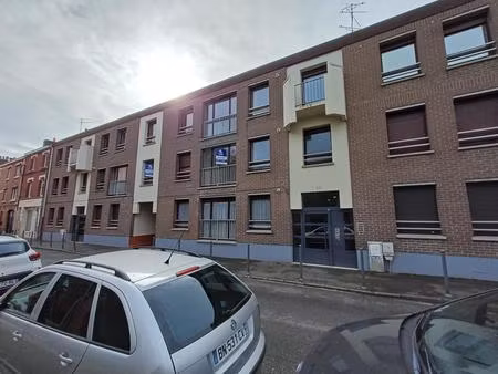 appartement t2 de 50 m² dans résidence calme