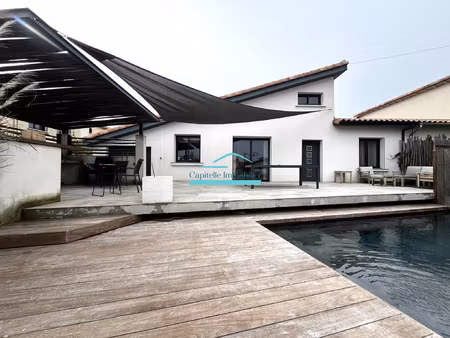 frontignan  villa contemporaine t4 de plain-pied avec piscin