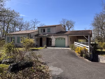 vente maison voeuil et giget  125m² 6 pièces 209 000€ avec garage