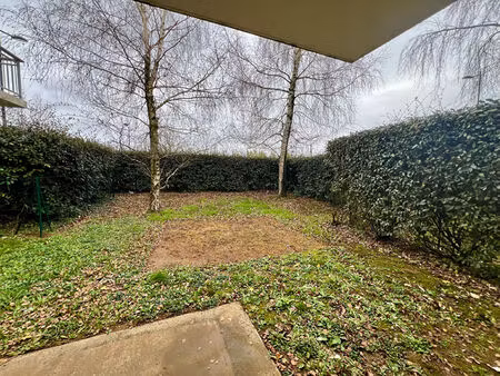 appartement t2 meublé à louer en rez-de-chaussée à chauray