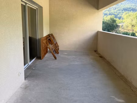 t3 avec grande terrasse à saint-péray