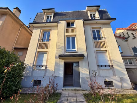 villers-les-nancy : appartement t4 rénové avec garage