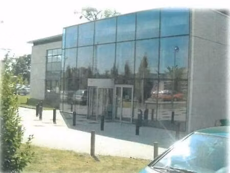 location bureaux 3 418 m²