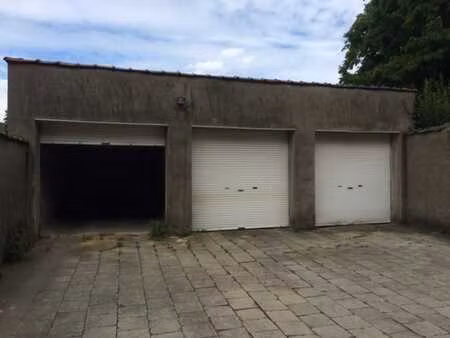 garage à louer etterbeek avenue des volontaires