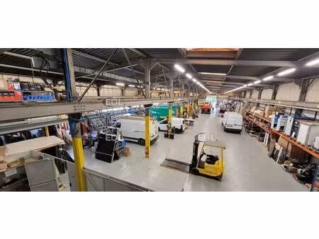 vente local d'activités 1 682 m²