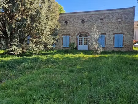 vente maison 12 pièces 395 m² aussonne (31840)