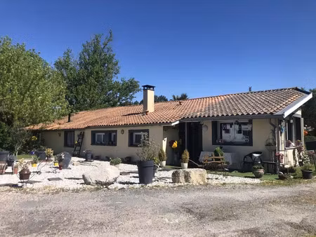 vente maison 5 pièces 170 m² gaillan-en-médoc (33340)