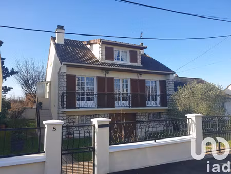 vente maison 6 pièces 136 m² roissy-en-brie (77680)