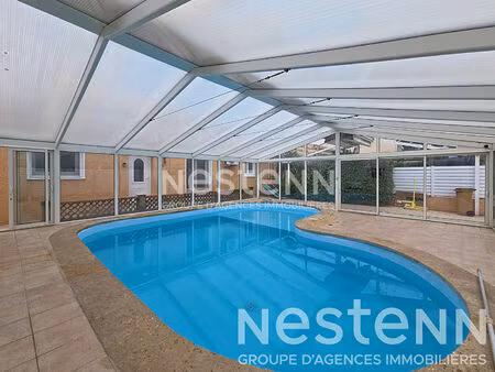 maison saint martin de crau plain pied avec piscine couverte