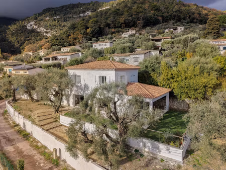 exclusivite - tourrettes-sur-loup - maison vue mer panoramiq