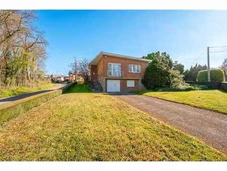 bungalow 4 façades avec garages et jardin – hollogne-aux-pie