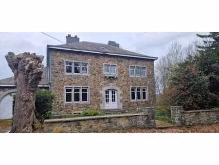 magnifique maison en pierres à rénover (ancien presbytère)