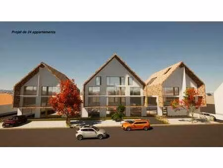 terrain de plus de 25 ares avec 2 projets distincts