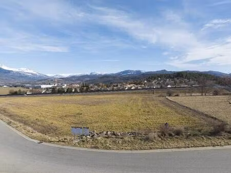 terrain constructible viabilisé à vendre